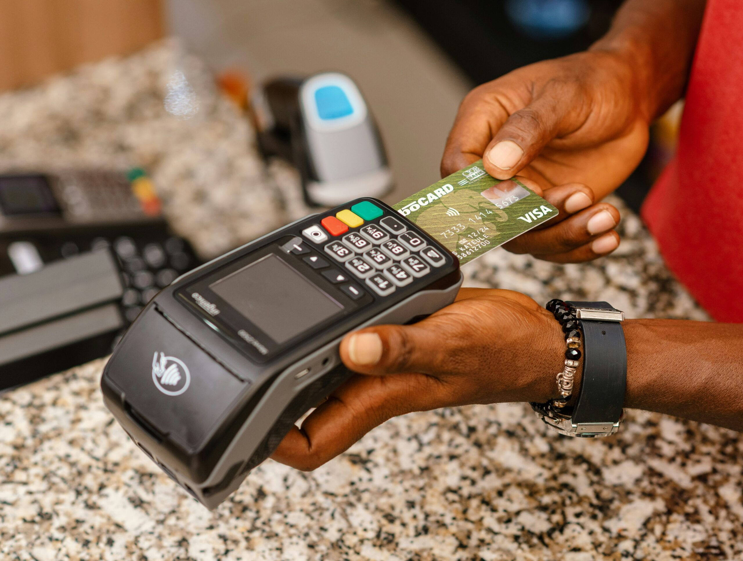 Como evitar desperdícios no cartão de crédito